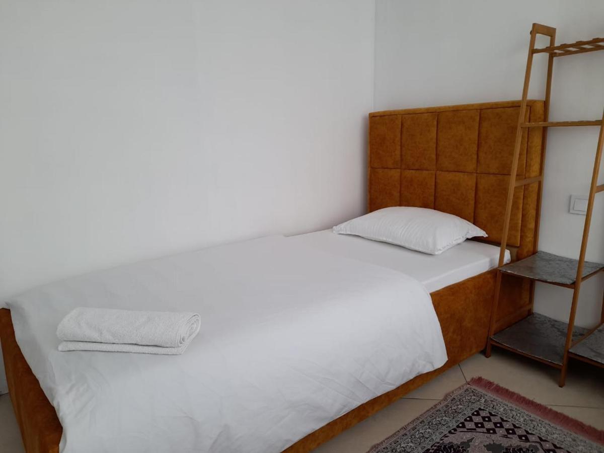 Guesthouse Bela Τίρανα Εξωτερικό φωτογραφία