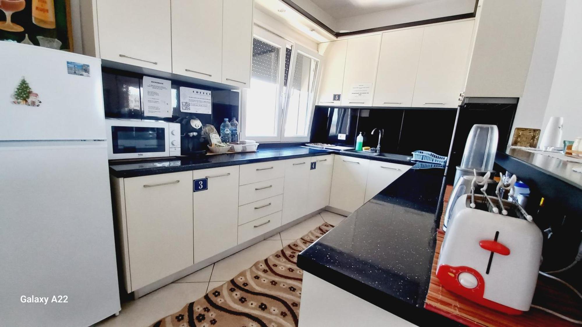 Guesthouse Bela Τίρανα Εξωτερικό φωτογραφία